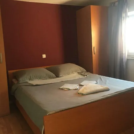 Apartman Lilly Vir