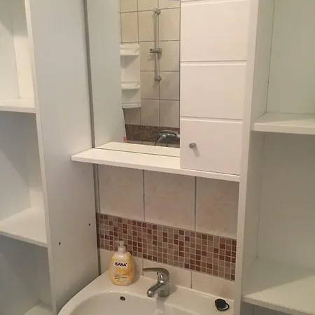 Apartman Lilly * Vir