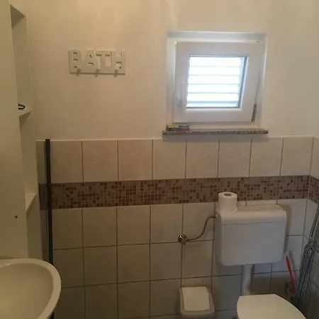 Apartman Lilly * Vir