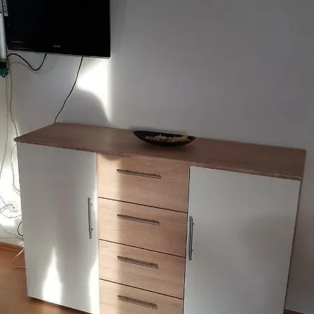 Apartman Lilly Vir